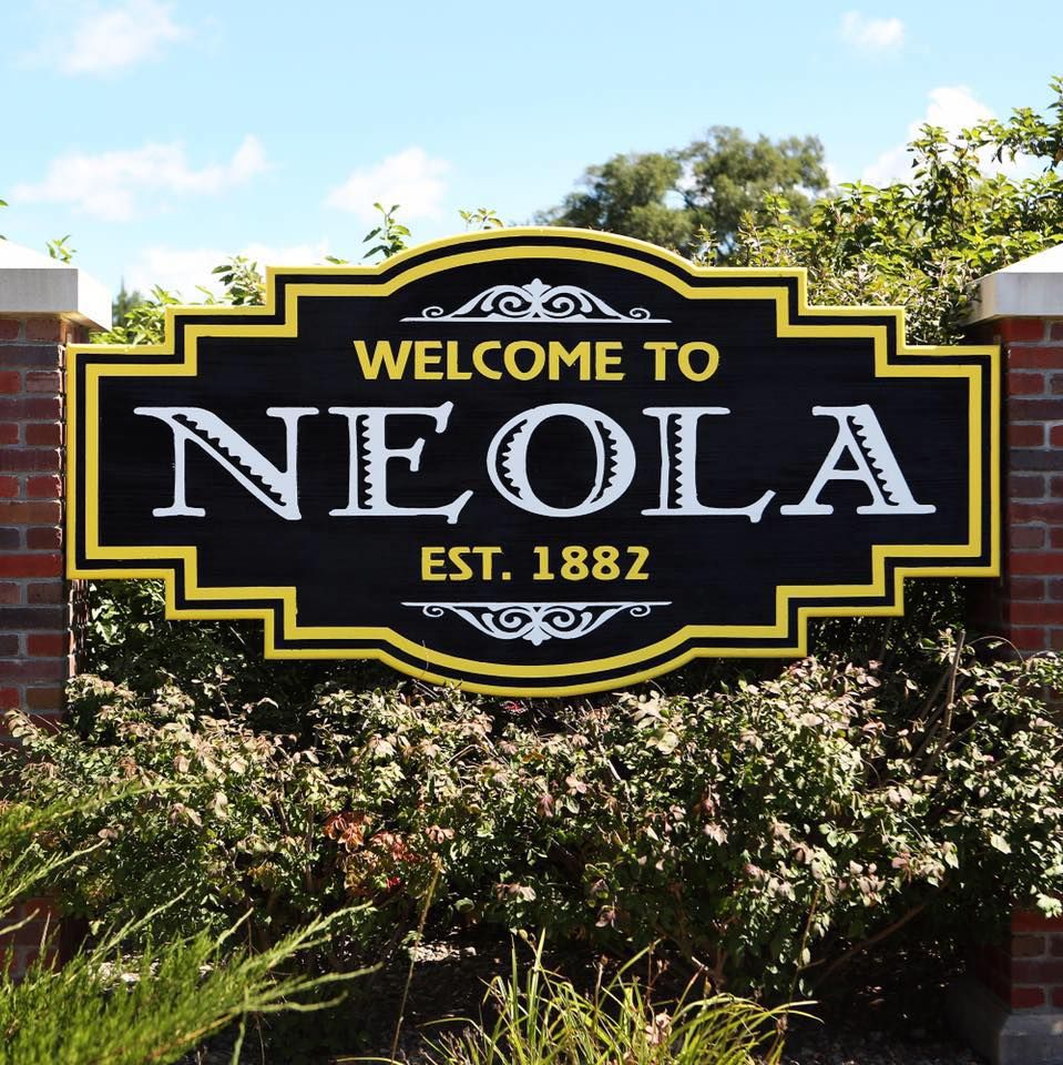 Neola IA sign